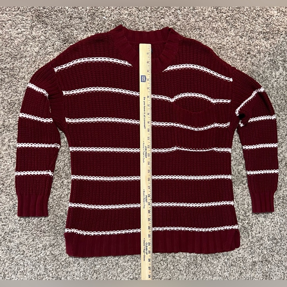 American Eagle Outfitters Chunky Knit Striped Crewneck Sweater! Size Medium. - Picture 9 of 11